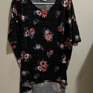 LuLaRoe High Low Top